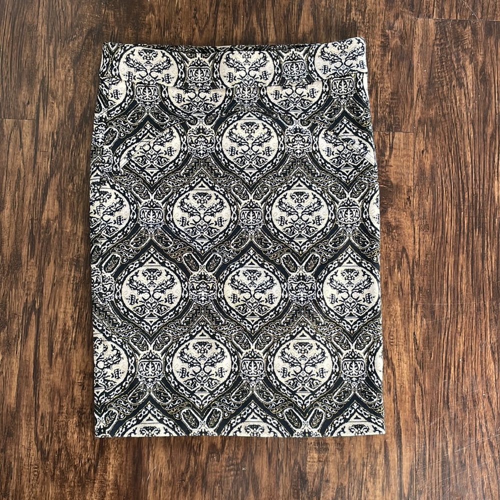 Juicy Couture Skirt size 4